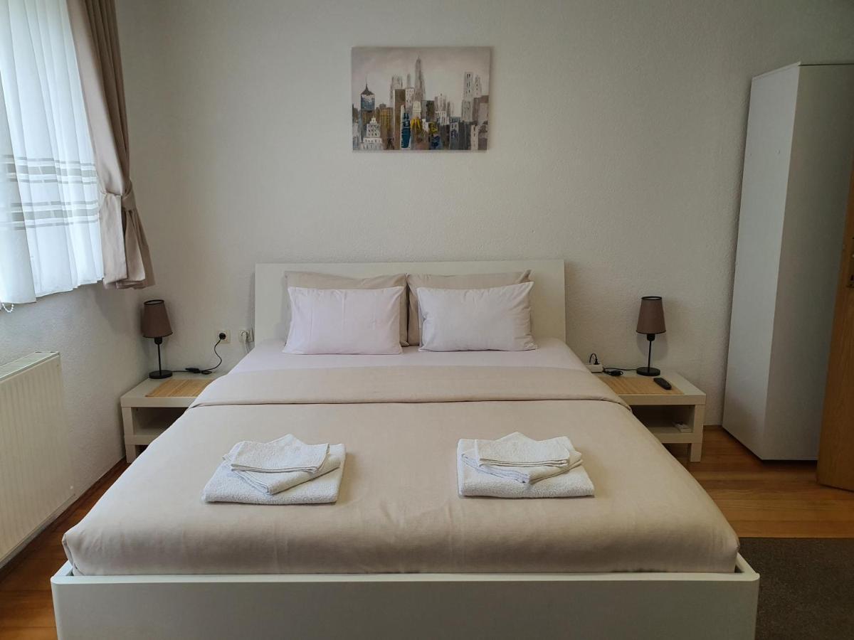 Studio Apartman 11 Bihać Extérieur photo
